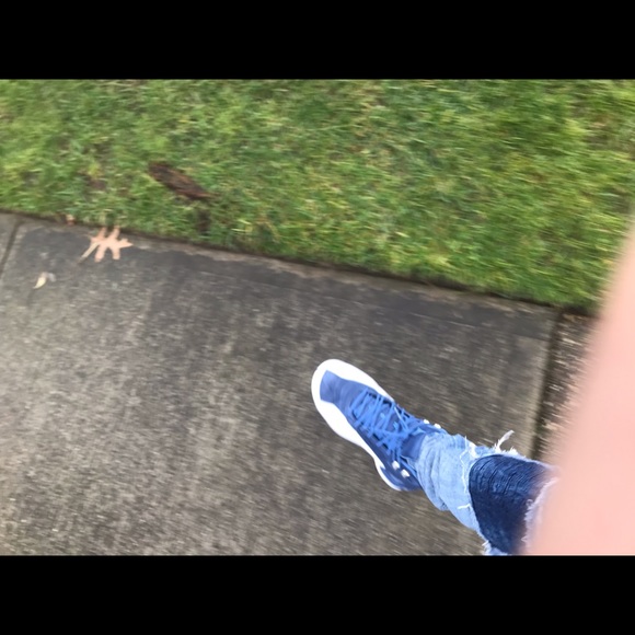 Meet your Posher, Josh - Picture 1 of 1